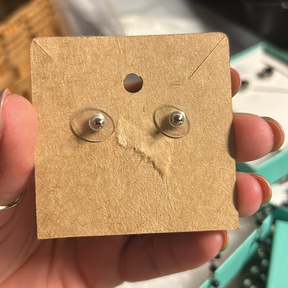 Elegant Silver and Hot Pink Hoop Earrings - Picture 2 of 2